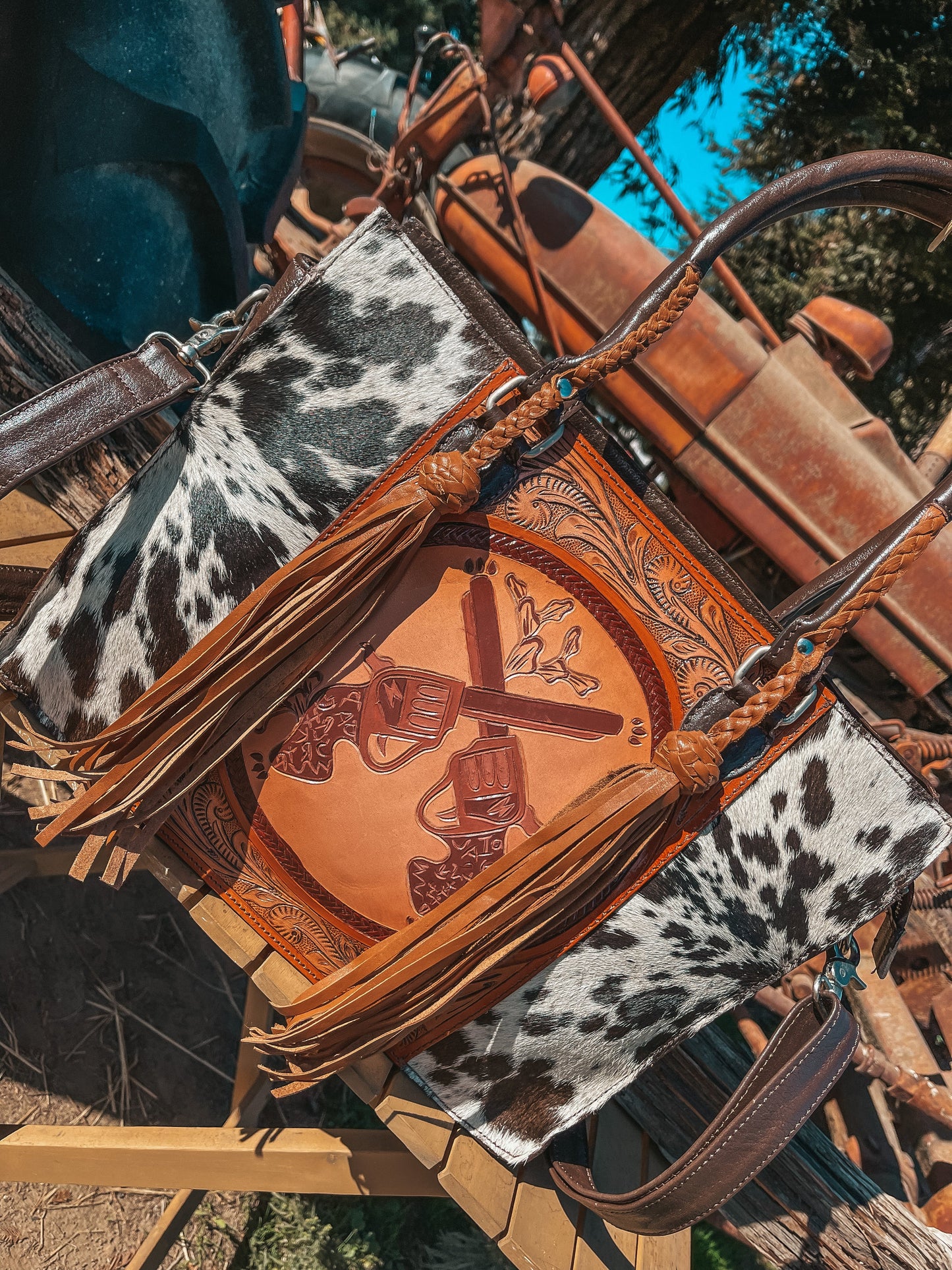 The Smoking Gun Tote bag Concealed Carry