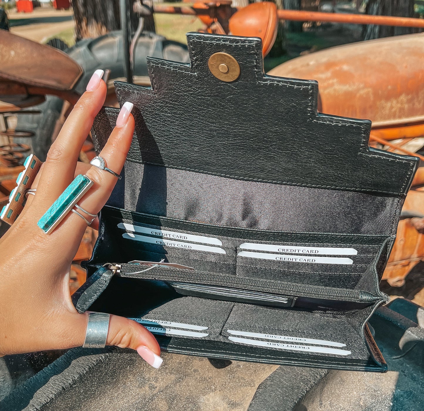 Darlene Wallet a Haute Southern Hyde