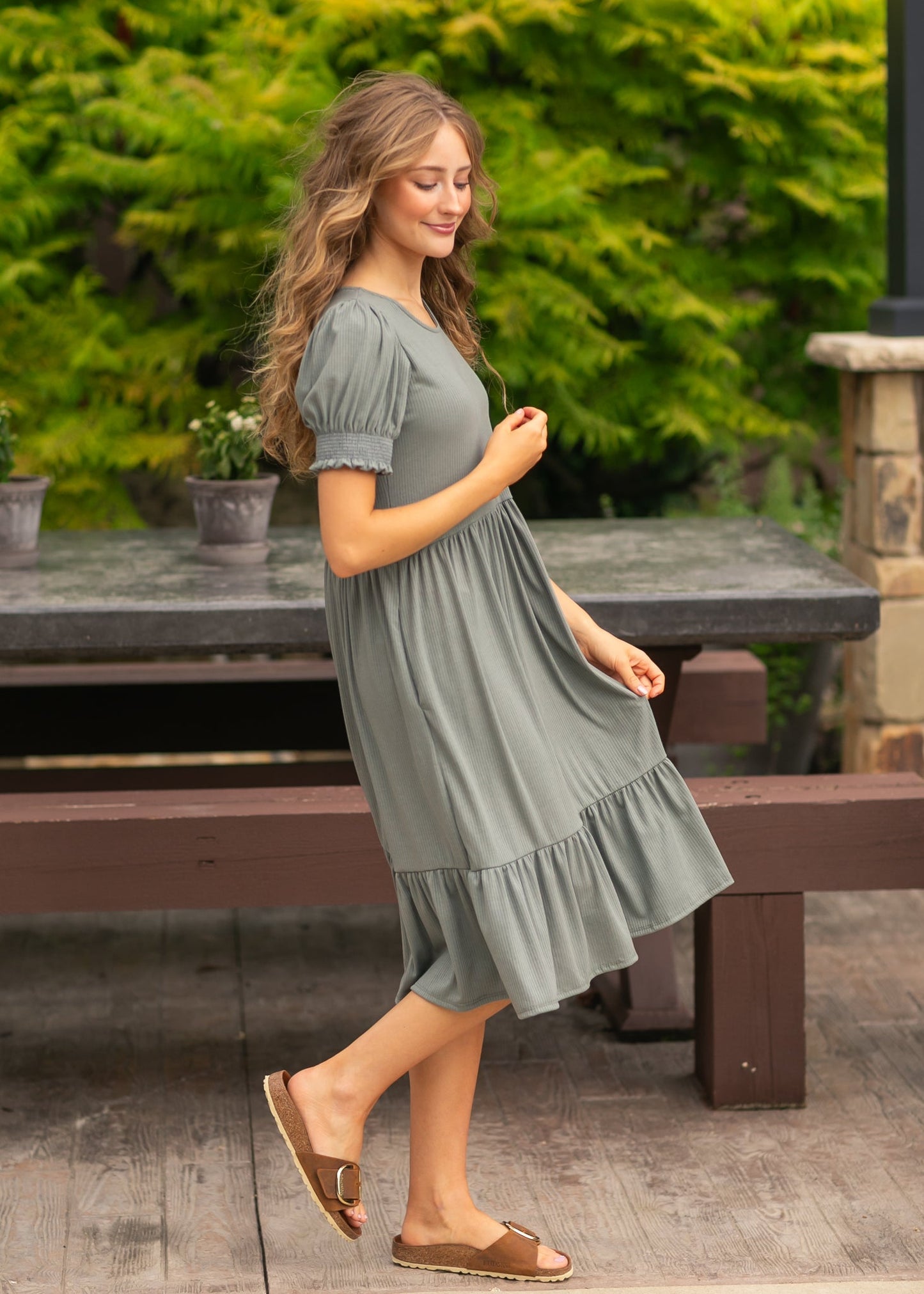 Short Sleeve Midi Dress